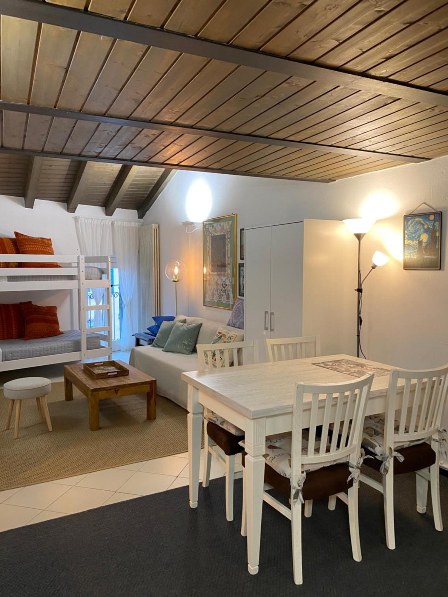 La Mansardina Di San Leonardo Apartment แบร์กาโม ภายนอก รูปภาพ